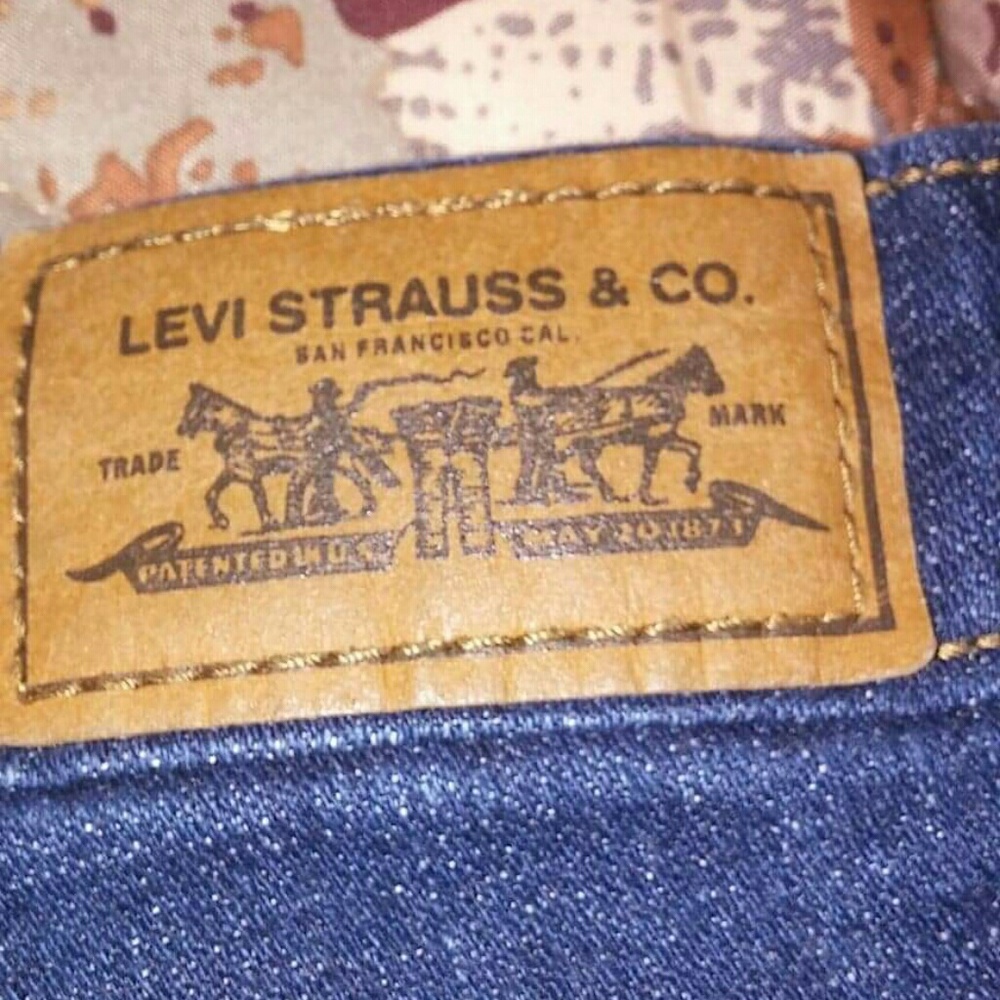 Levi 515 capris